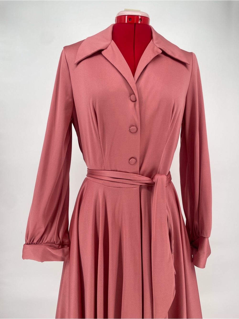 1970s Dusty Rose Long-sleeve Belted Shirtwaist Casual Day Dress Pointed Collar - Picture 2 of 9